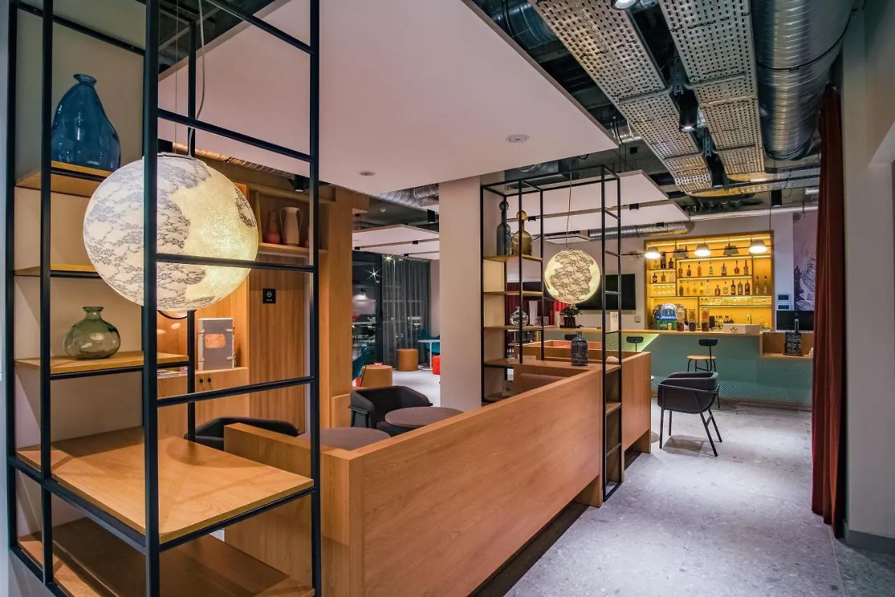 NEW ibis Styles Albertville 3*,  Frankreich
