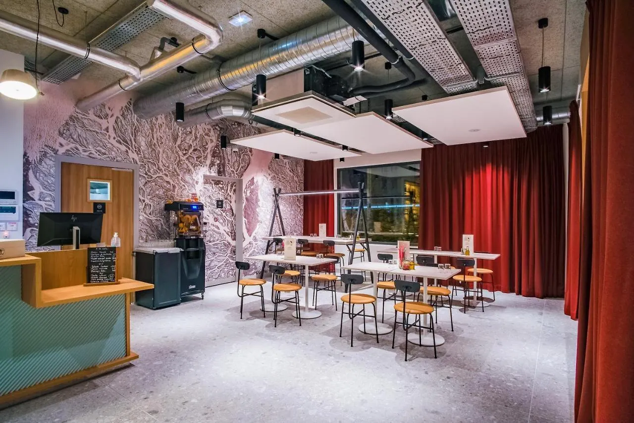 Ibis Styles Albertville Hotel