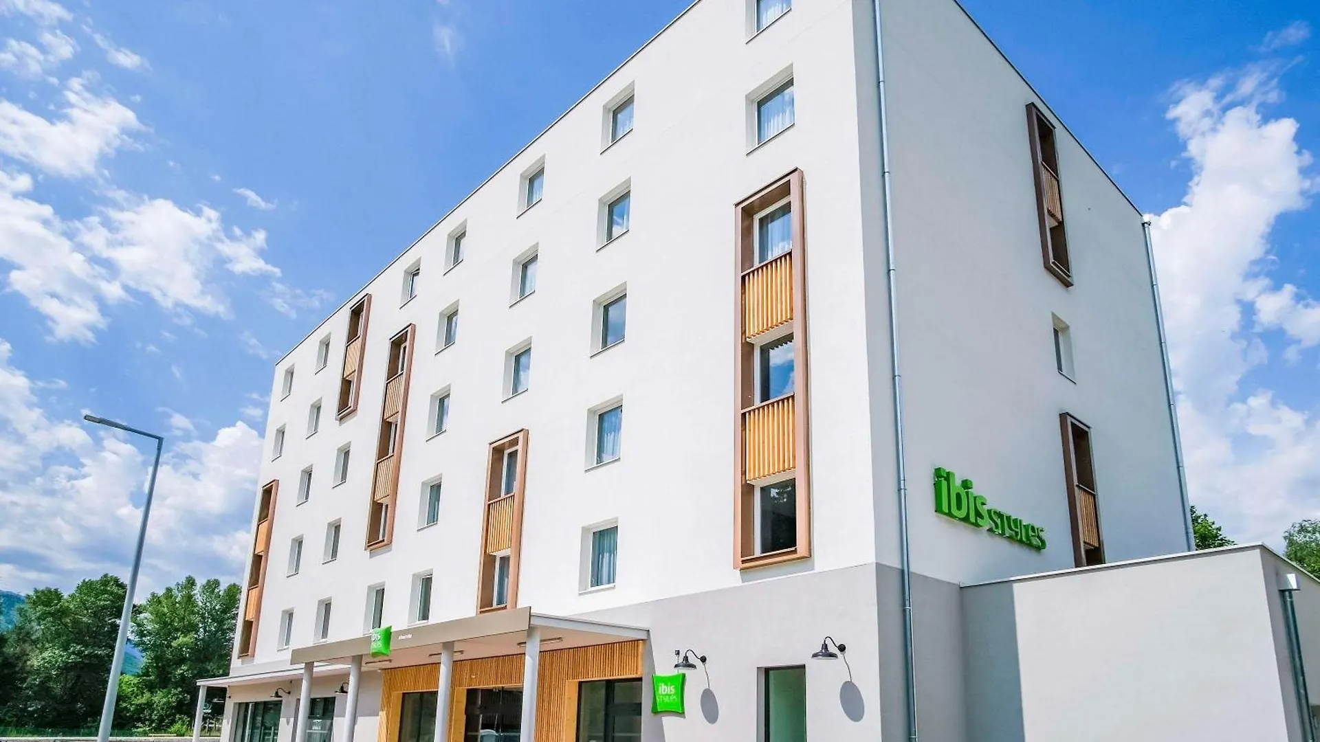 NEW ibis Styles Albertville 3*,  Frankreich